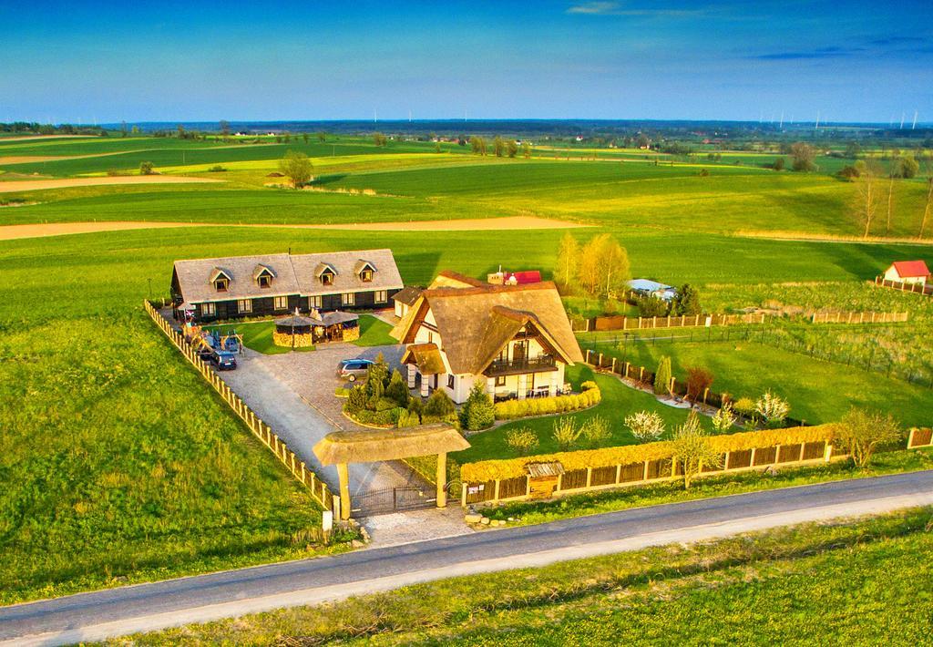 Pod Strzecha Hotel Darlowo Exterior photo